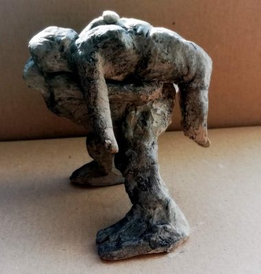Eno Enyieokpon "Die Last (Vorstudie)" (2021) | 2 Teile, Beton, 9×9×9 cm